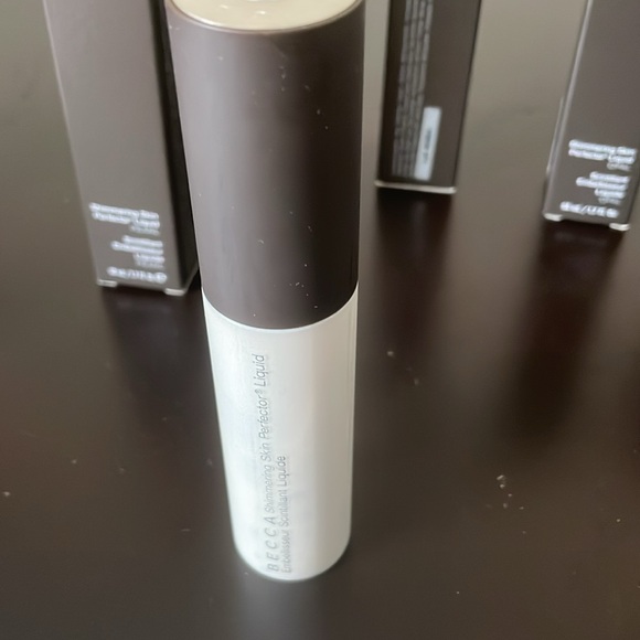 BECCA NIB SKIN PERFECTOR LIQUID LOT WHOLE SET - Picture 4 of 10